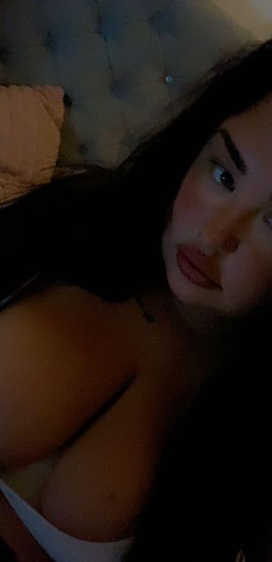 Model - Goddess Azia cuckold