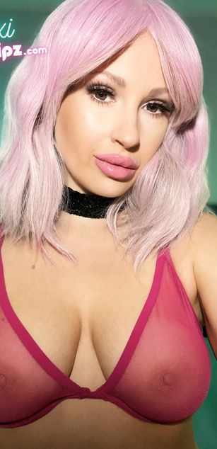 Model - Maxi Lipz roleplay