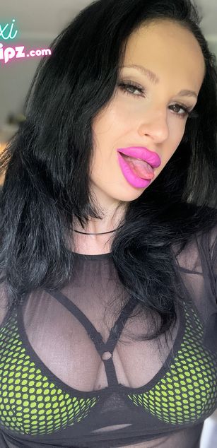 Model - Maxi Lipz roleplay