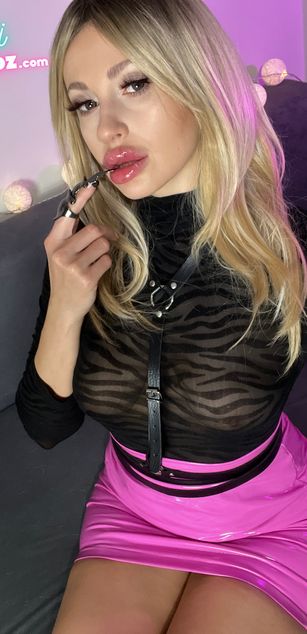 Model - Maxi Lipz roleplay