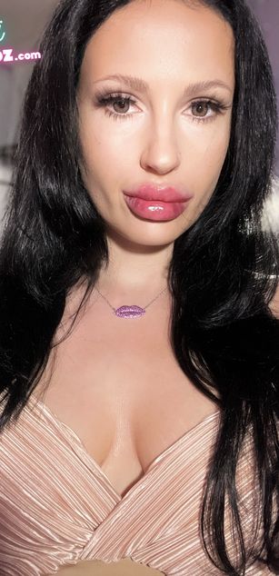 Model - Maxi Lipz roleplay