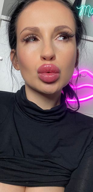 Model - Maxi Lipz roleplay