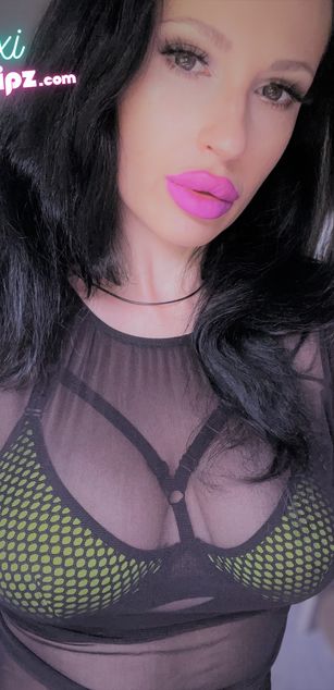 Model - Maxi Lipz roleplay