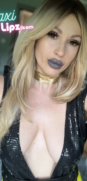 Model - Maxi Lipz roleplay