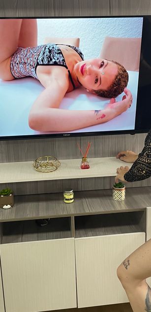 Model - RoxanaTaylor deepthroat