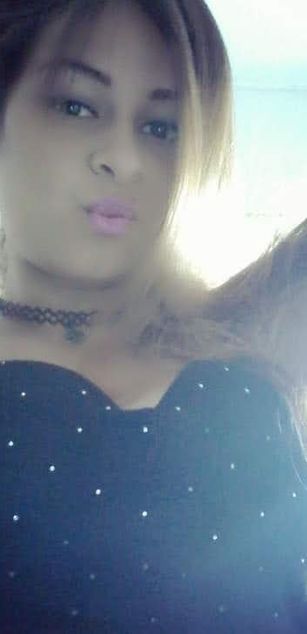 Model - dulceandyors squirt