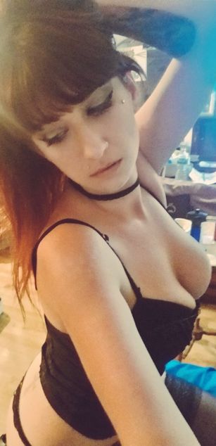 Model - Layla Lush fetish