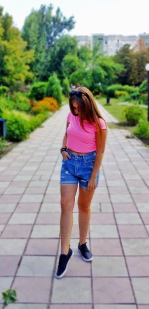 Model - Juli blowjob