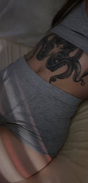 Model - NaomiLisss dp