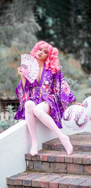 Model - Jade Delux fetish