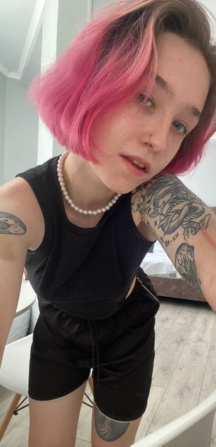 Model - Ada Wong striptease