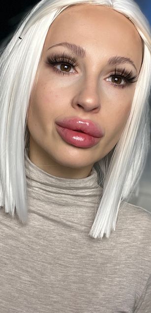 Model - Maxi Lipz roleplay