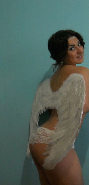 Model - EmilySlave squirt