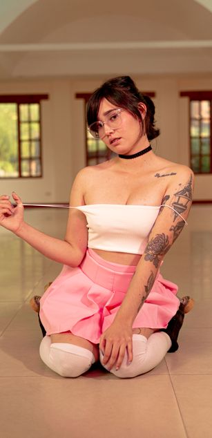 Model - Agata Bolton toys