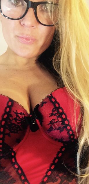 Model - Darling Sins 2