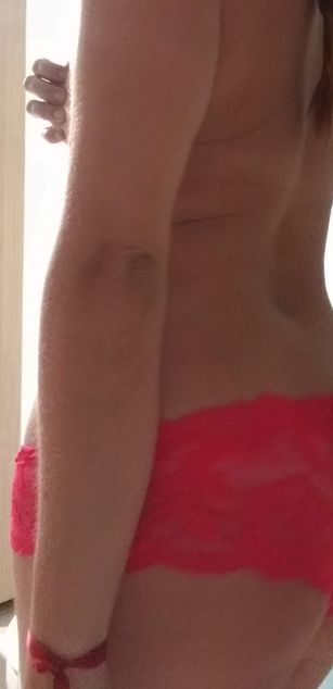 Model - Valeria C ass