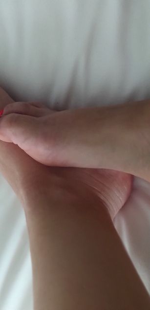 Model - Valeria C ass