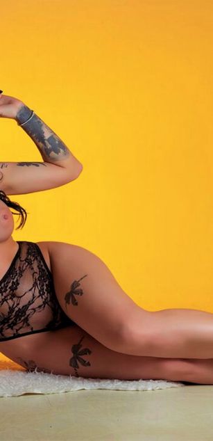 Model - MiaQuinzel sexy