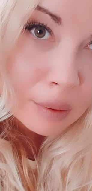 Model - CurvyWhitneyLynn bigtits