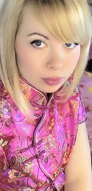 Model - CurvyWhitneyLynn bigtits