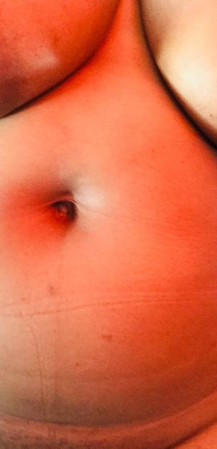 Model - Bustyzii blowjob