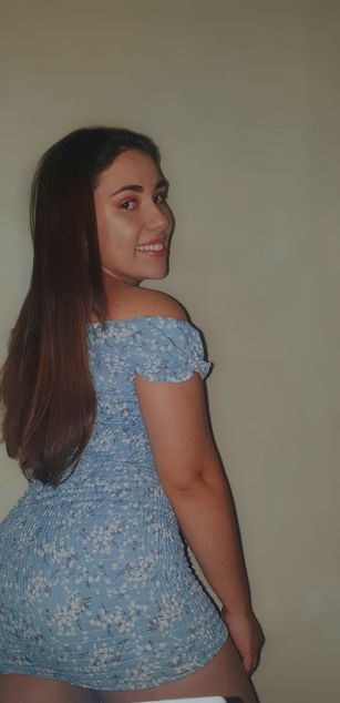 Model - Sofia latina