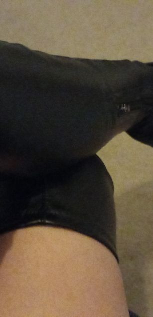 Model - Mistress Clare dominatrix