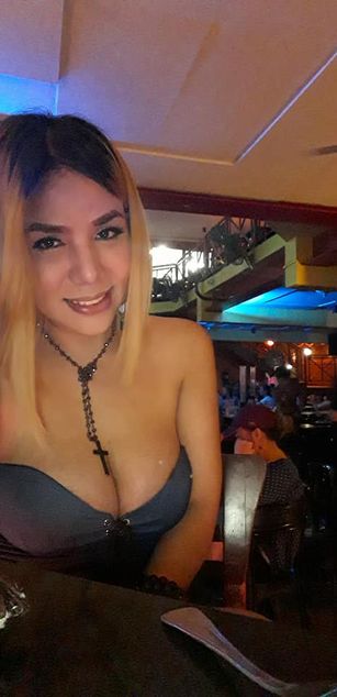 Model - JuicyONExxx horny