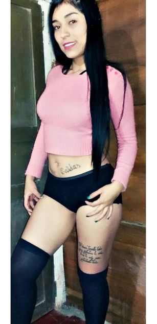 Model - Samantha Beaker sex