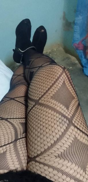 Model - Cubana blowjob