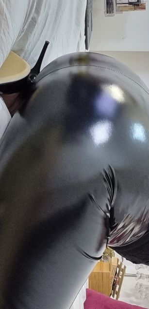 Model - AnaHathor domination