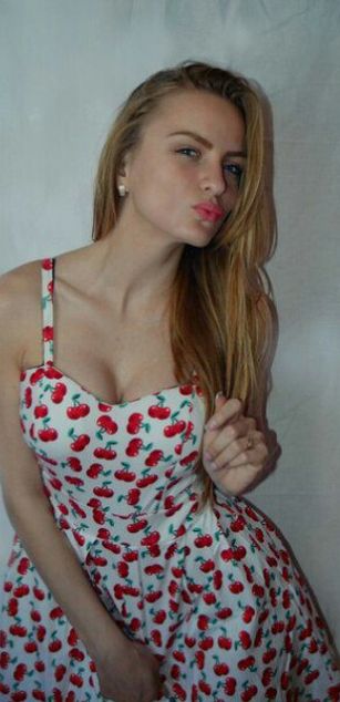 Model - Ekaterina cool