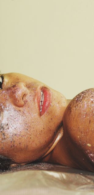 Model - Frida Latina ass