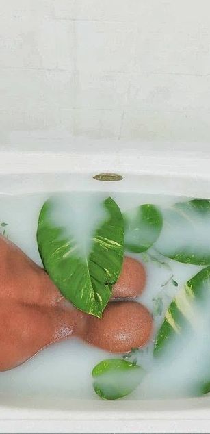 Model - Fernando Ferraz nipples