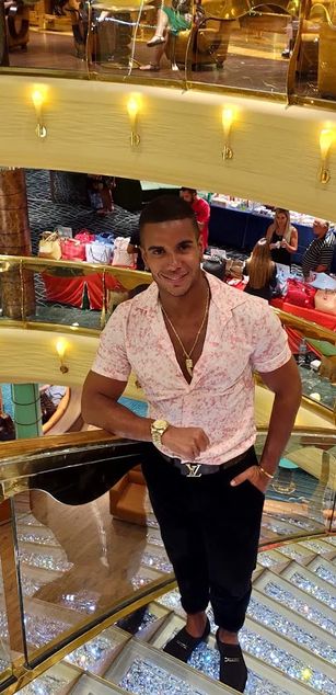 Model - Fernando Ferraz nipples