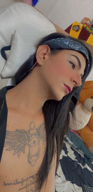 Model - dario spina dildo