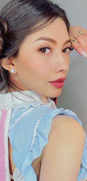 Model - sophia_bones blowjob