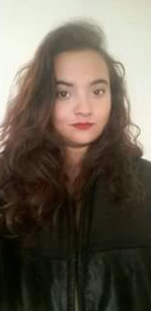 Model - Emma Luna young