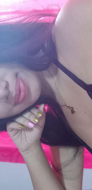 Model - candy love curvy