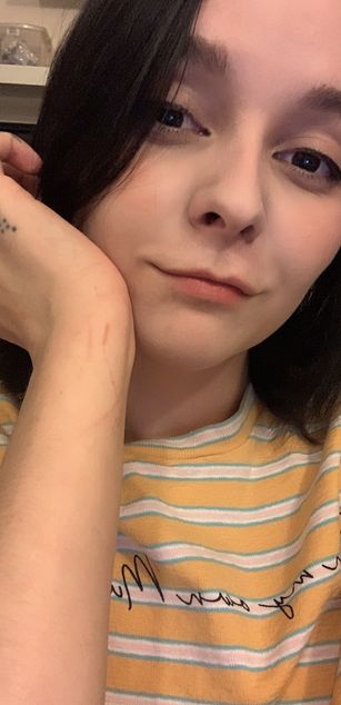 Model - Anna Solar curvy