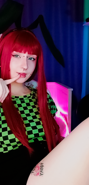 Model - EmmyBunny blowjob