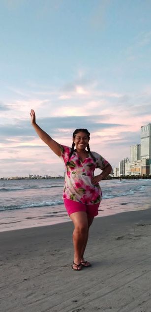 Model - Natasha lt3 sexy