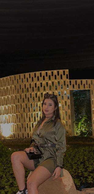 Model - Sharon Stark deepthroat