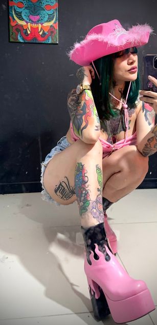 Model - Nina Danger deepthroat