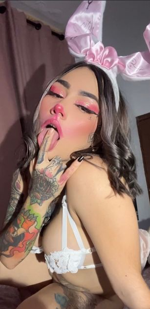 Model - Nina Danger deepthroat