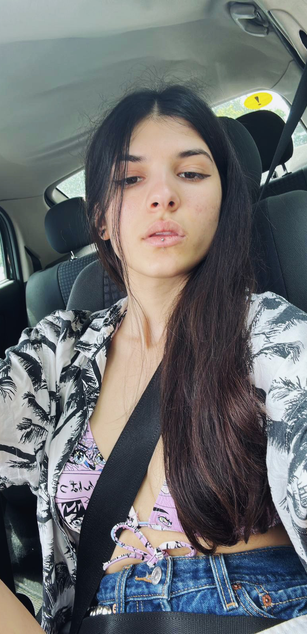 Model - LucyPurple sexy