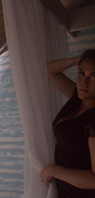 Model - Leonella deepthroat