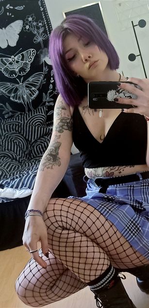 Model - Gabbie dirtytalk