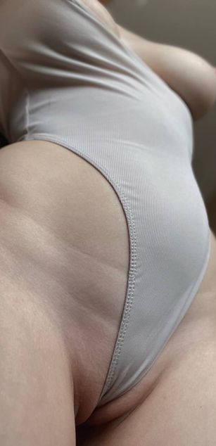 Model - MamieMeow ass