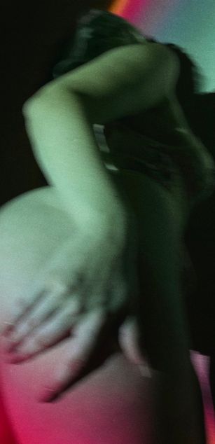 Model - MamieMeow ass